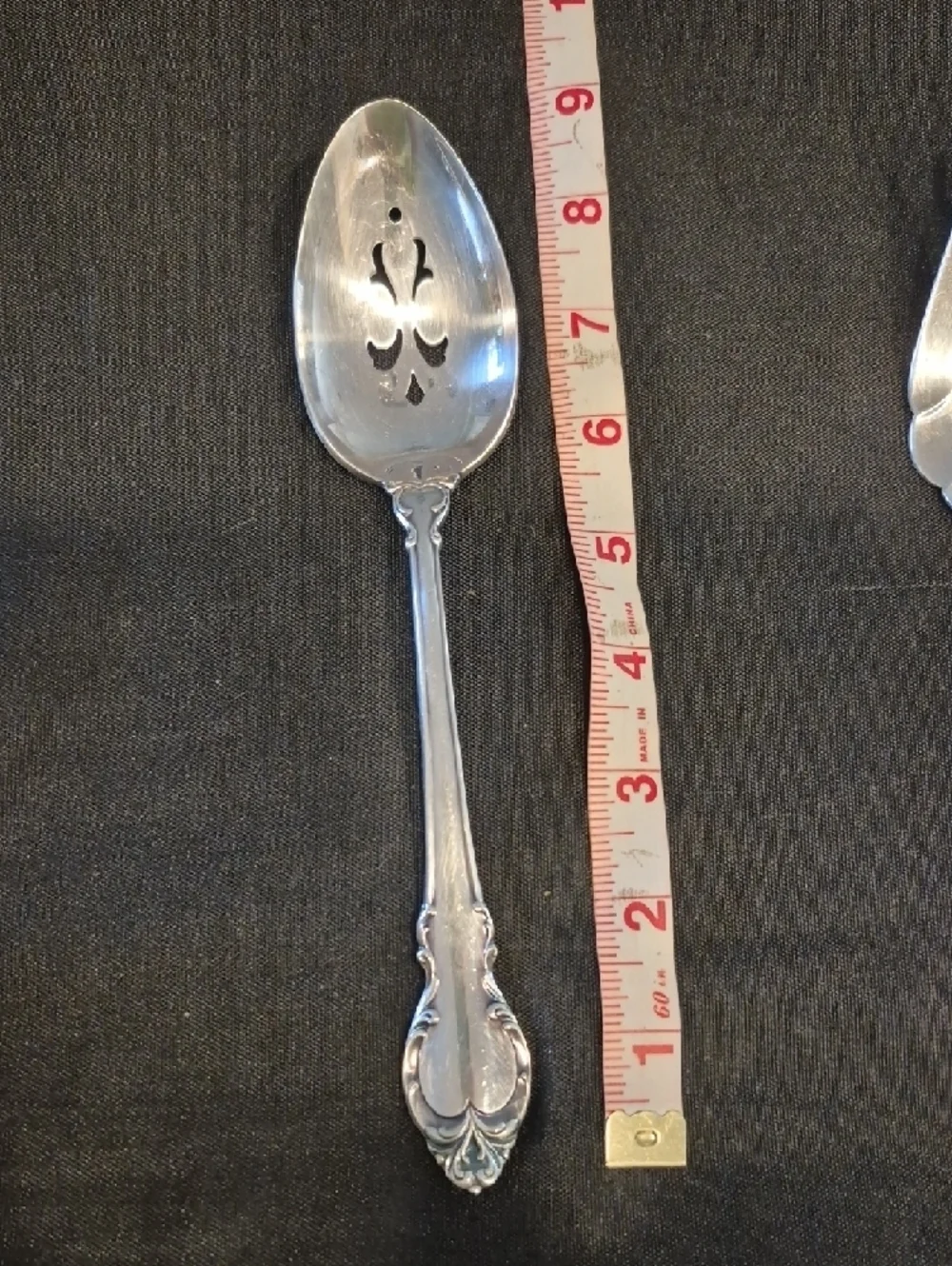 Holmer And Edwards Deep Silver Plated Orleans Set Of 3 Serving Pieces